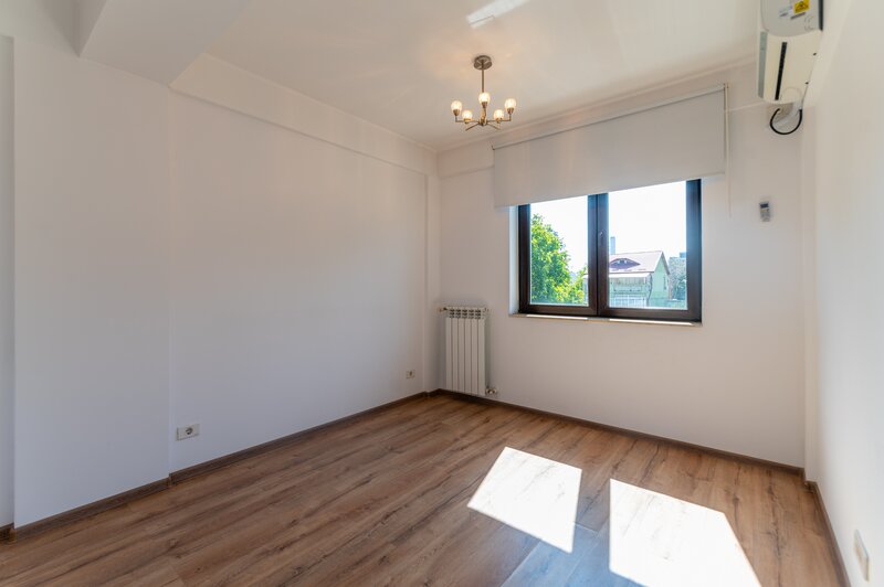 Banu Manta, penthouse pretabil birouri, disponibil pentru inchiriere!