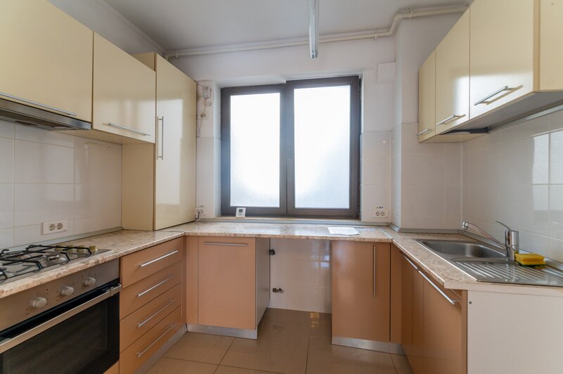 Banu Manta, penthouse pretabil birouri, disponibil pentru inchiriere!